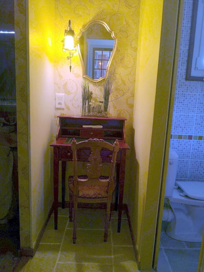 Chambre D'Hote "Avignon" Aramon Kültér fotó